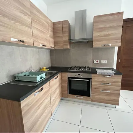 Appartement 3 Bedroom *